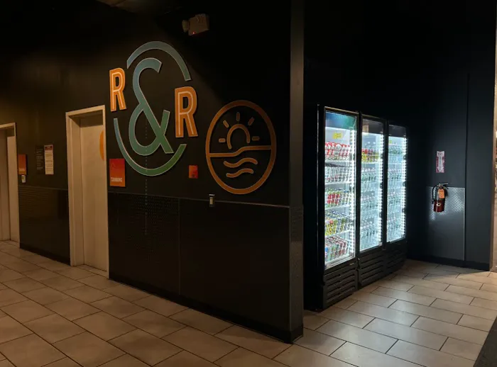 Crunch Fitness - Roosevelt Picture 7