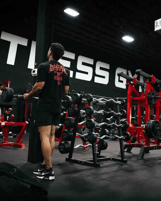 Legendary Fitness Gym Picture 6