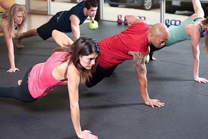 Fitness 19 Picture 5
