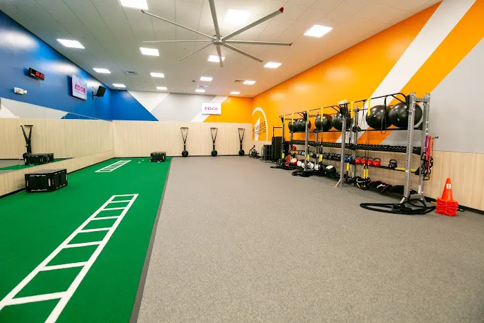 The Edge Fitness Clubs Picture 4