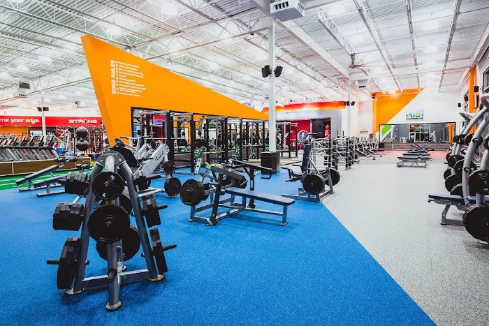 The Edge Fitness Clubs Picture 3
