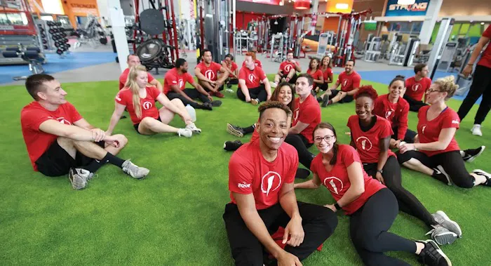 The Edge Fitness Clubs Picture 2