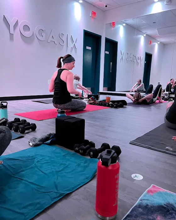 YogaSix Doylestown Picture 4