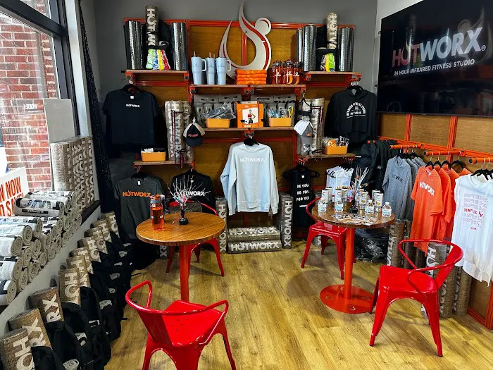 HOTWORX - Doylestown, PA - Mercer Square Picture 8