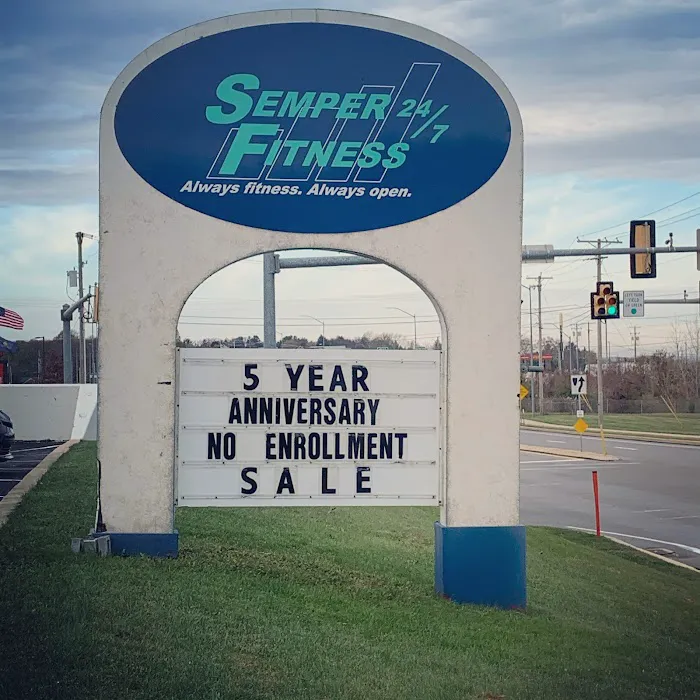 Semper Fitness 24/7 Picture 2