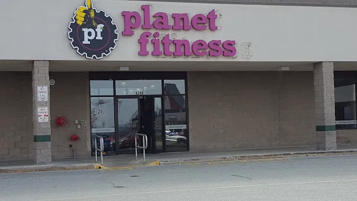 Planet Fitness Picture 10