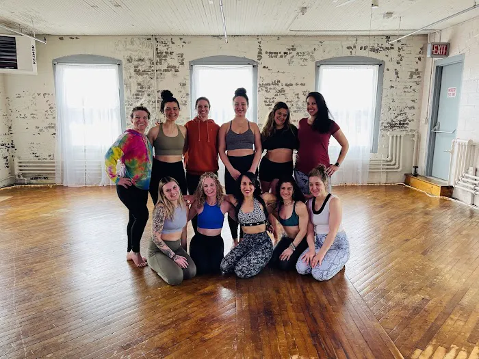 The Vibe: Connect and Thrive Picture 4