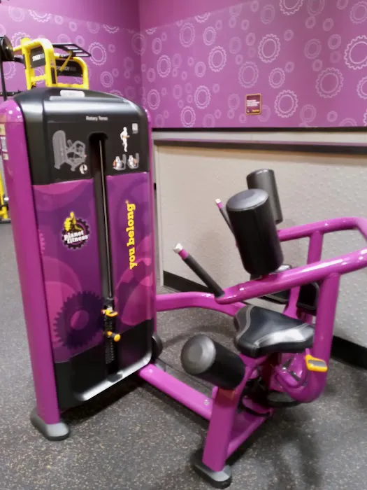 Planet Fitness Picture 6