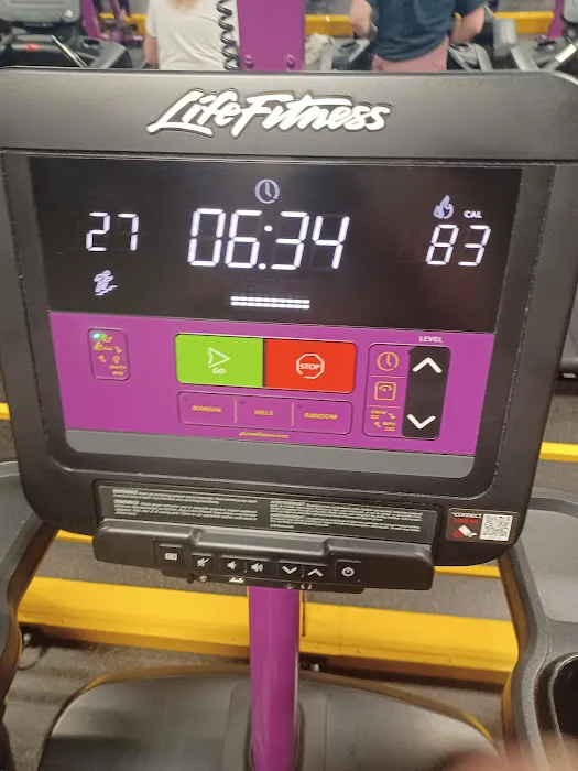 Planet Fitness Picture 10