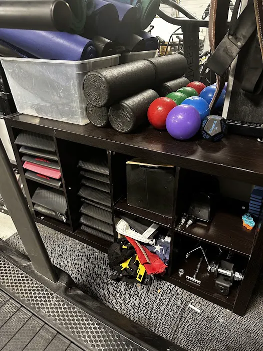 CrossFit AR STRENGTH Picture 1