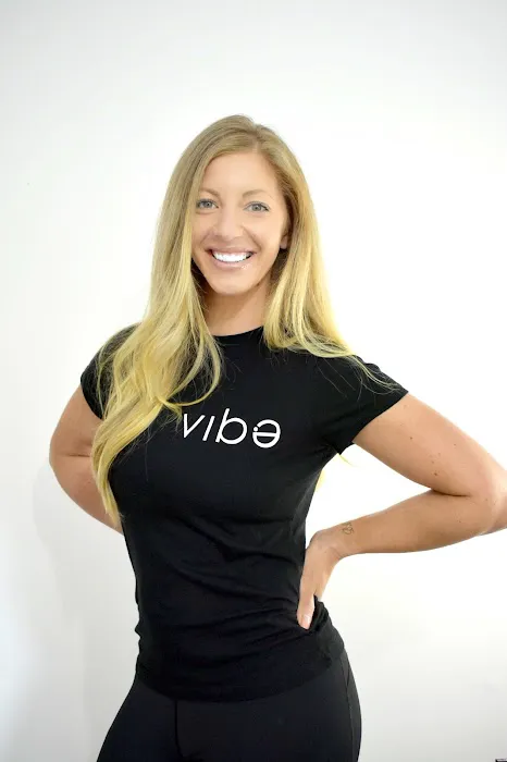 Vibe Power Yoga - Hot Yoga + Pilates Studio Picture 1