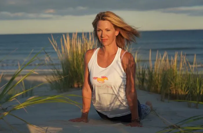 Pure Pony Yoga Stone Harbor Picture 4