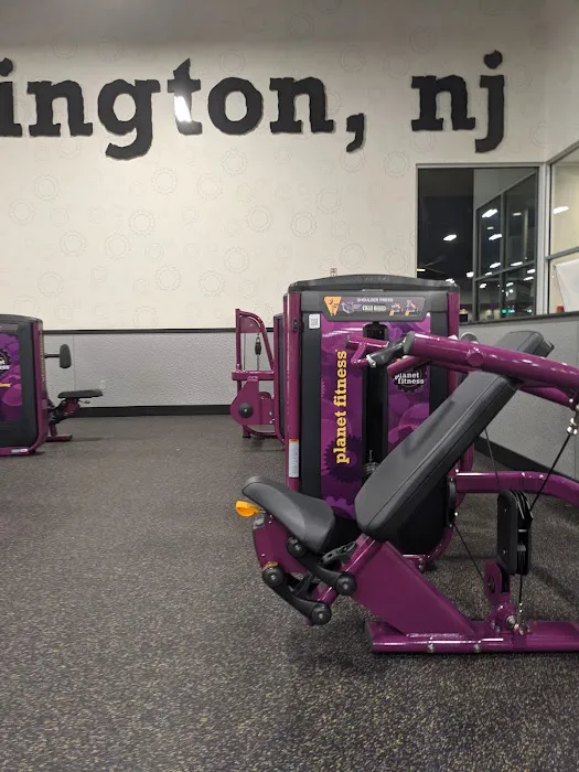 Planet Fitness Picture 4