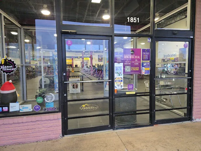 Planet Fitness Picture 3