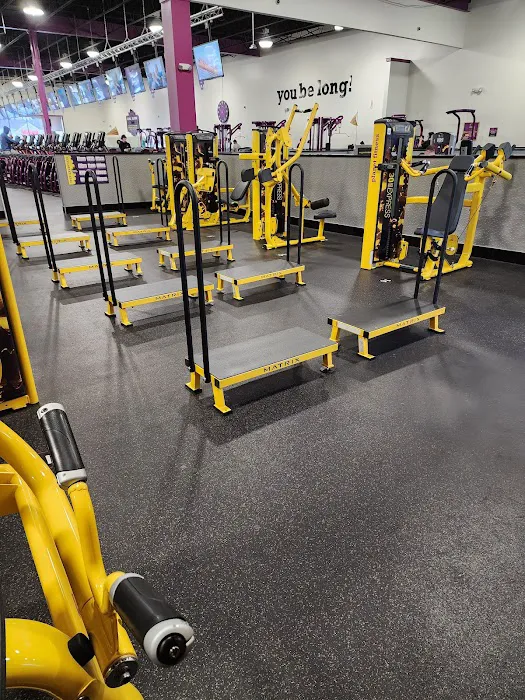 Planet Fitness Picture 9