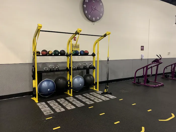 Planet Fitness Picture 4