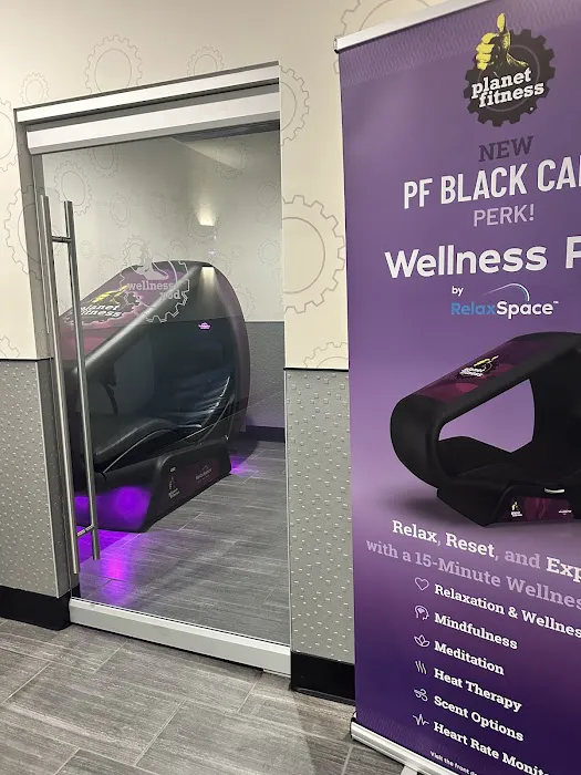 Planet Fitness Picture 2