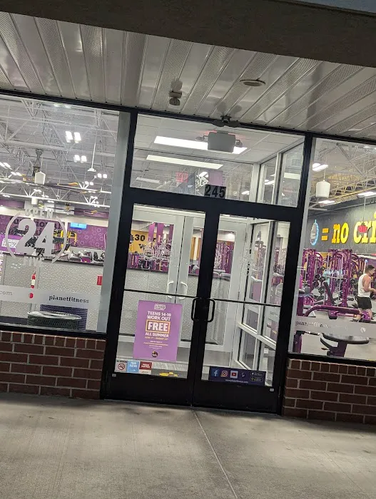 Planet Fitness Picture 4