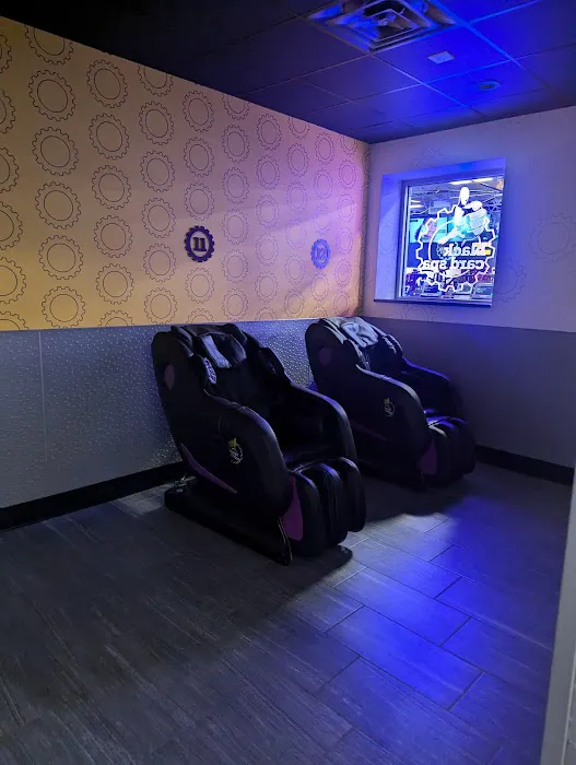 Planet Fitness Picture 7