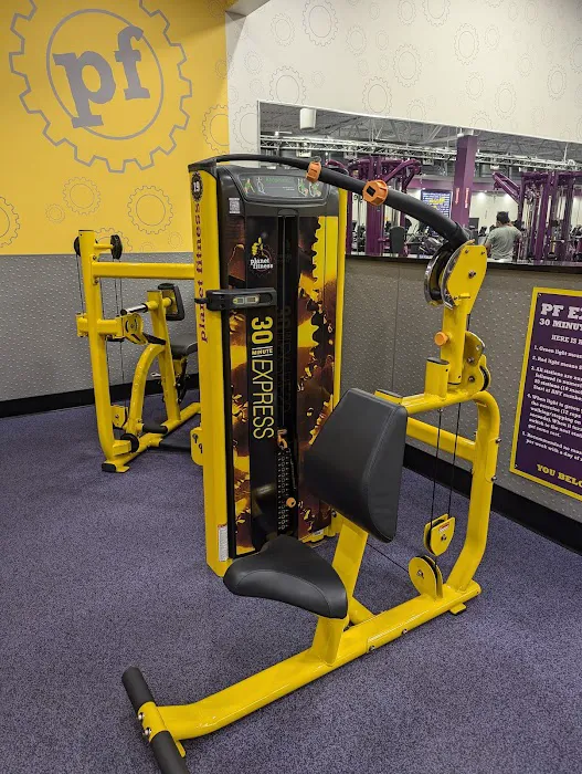 Planet Fitness Picture 6