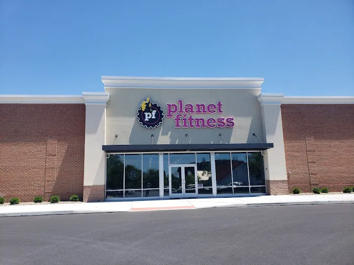 Planet Fitness Picture 2