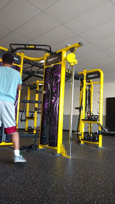 Planet Fitness Picture 4