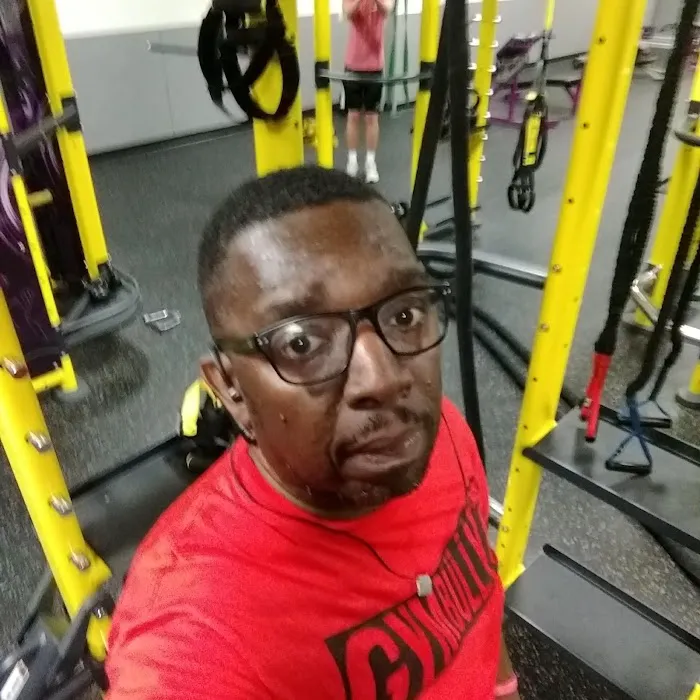 Planet Fitness Picture 7