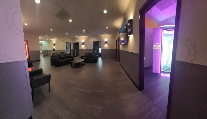 Planet Fitness Picture 1