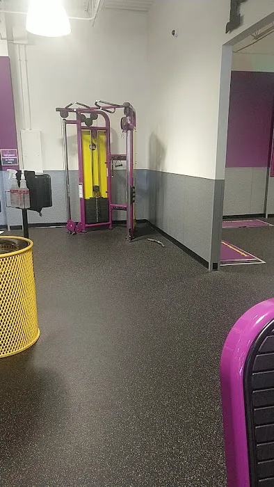 Planet Fitness Picture 3