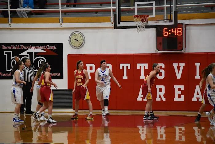 Martz Hall Picture 7
