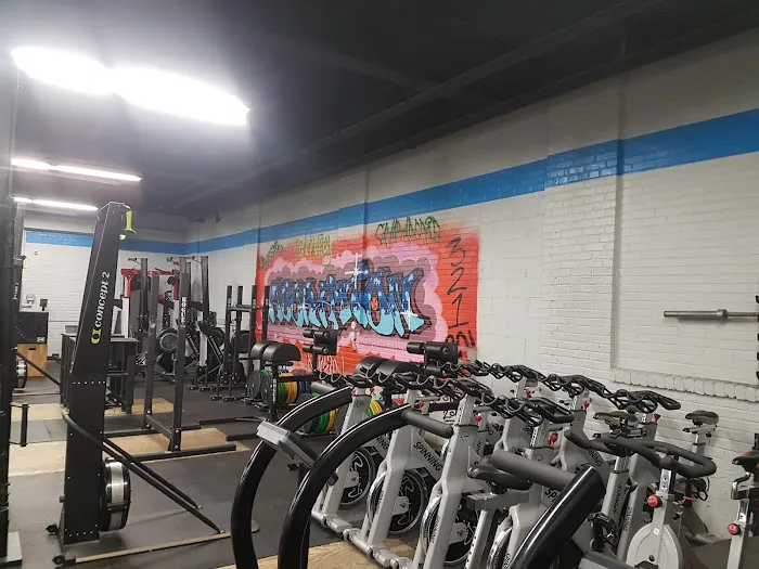 Crossfit Adoration Picture 7