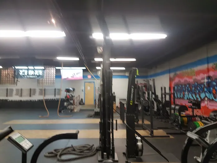 Crossfit Adoration Picture 5