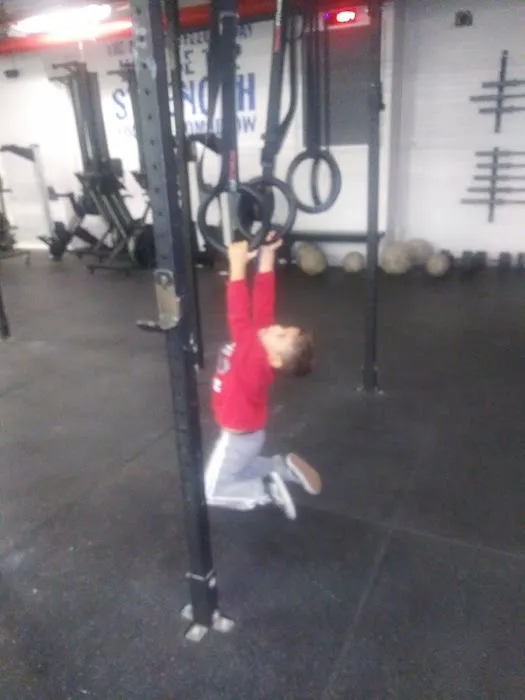 Crossfit Adoration Picture 8