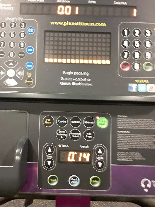 Planet Fitness Picture 2