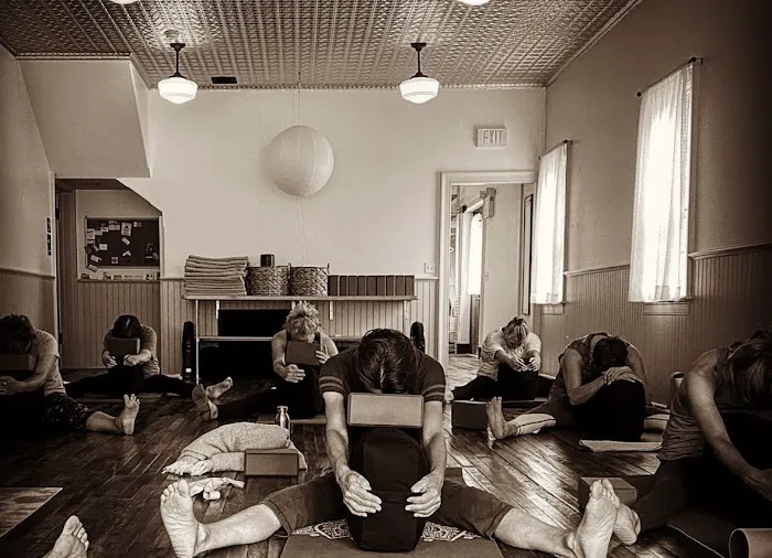 The Roost Yoga Picture 3