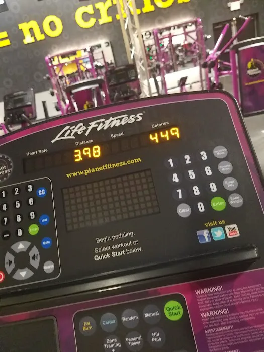 Planet Fitness Picture 8