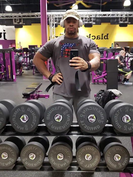 Planet Fitness Picture 5