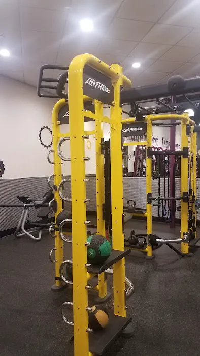 Planet Fitness Picture 4