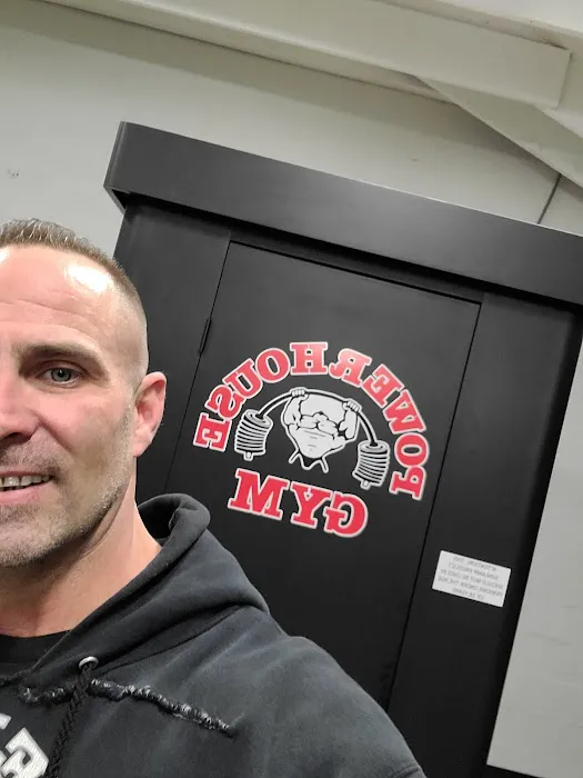 Powerhouse Gym Picture 8
