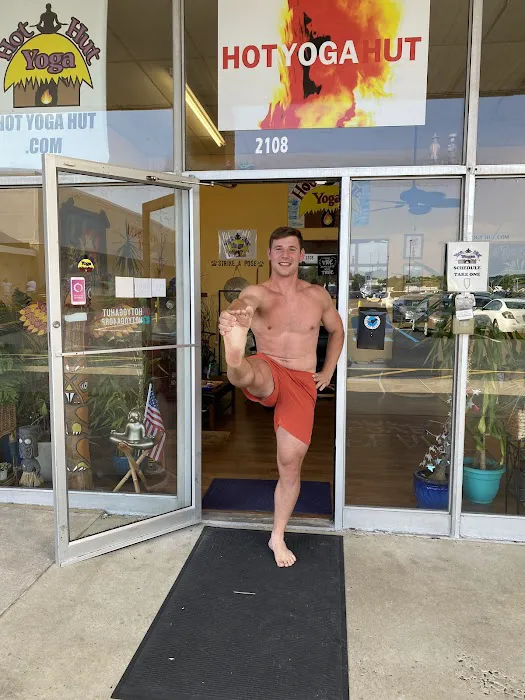 Hot Yoga Hut Picture 5