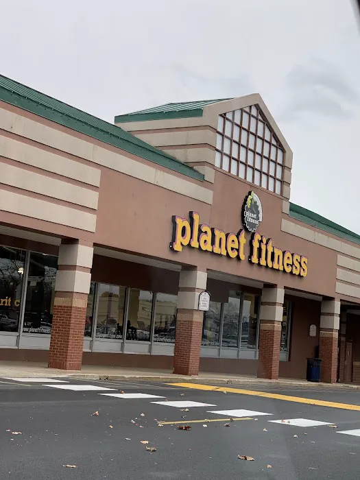 Planet Fitness Picture 4