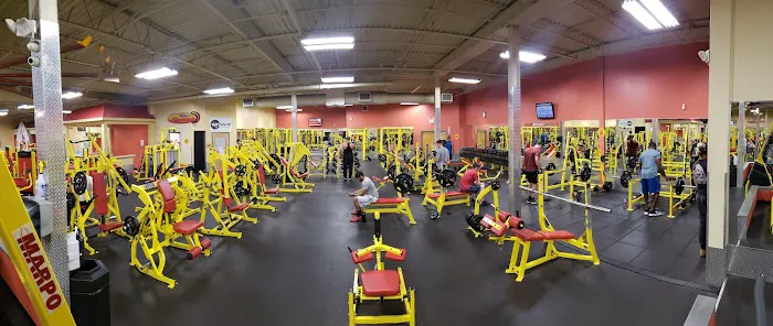 Retro Fitness Picture 5