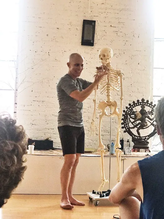 Dig Yoga Picture 10