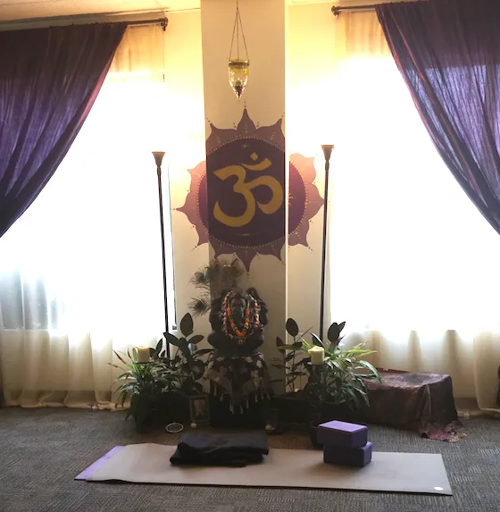 Yoga Loka Picture 8