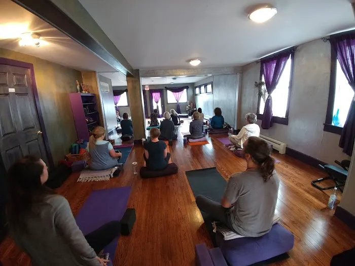 Yoga Loka Picture 7
