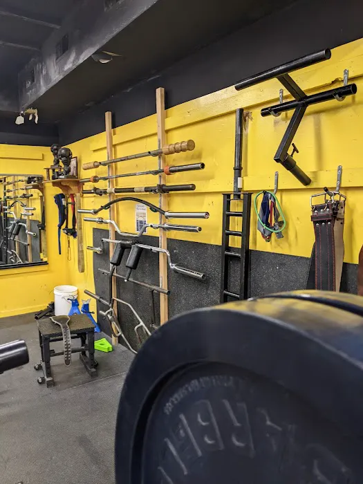 Train Yard Gym & Fitness Picture 4