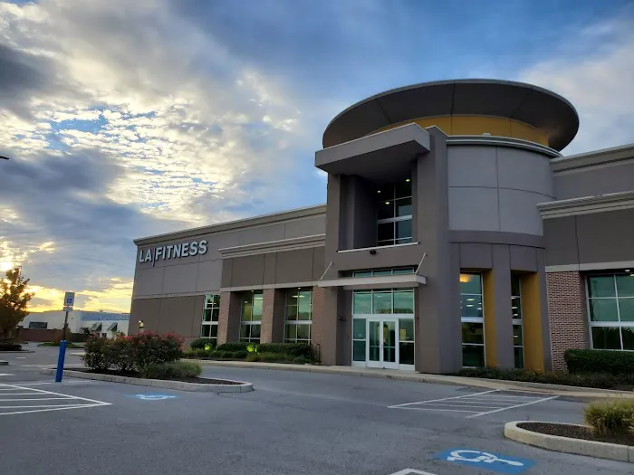 LA Fitness Picture 5