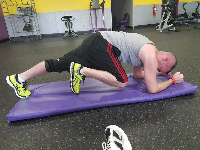 Planet Fitness Picture 6