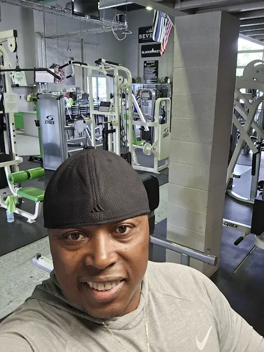 Iron House Gym Picture 4