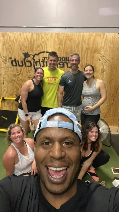 Boom Fit Strength Club Picture 6
